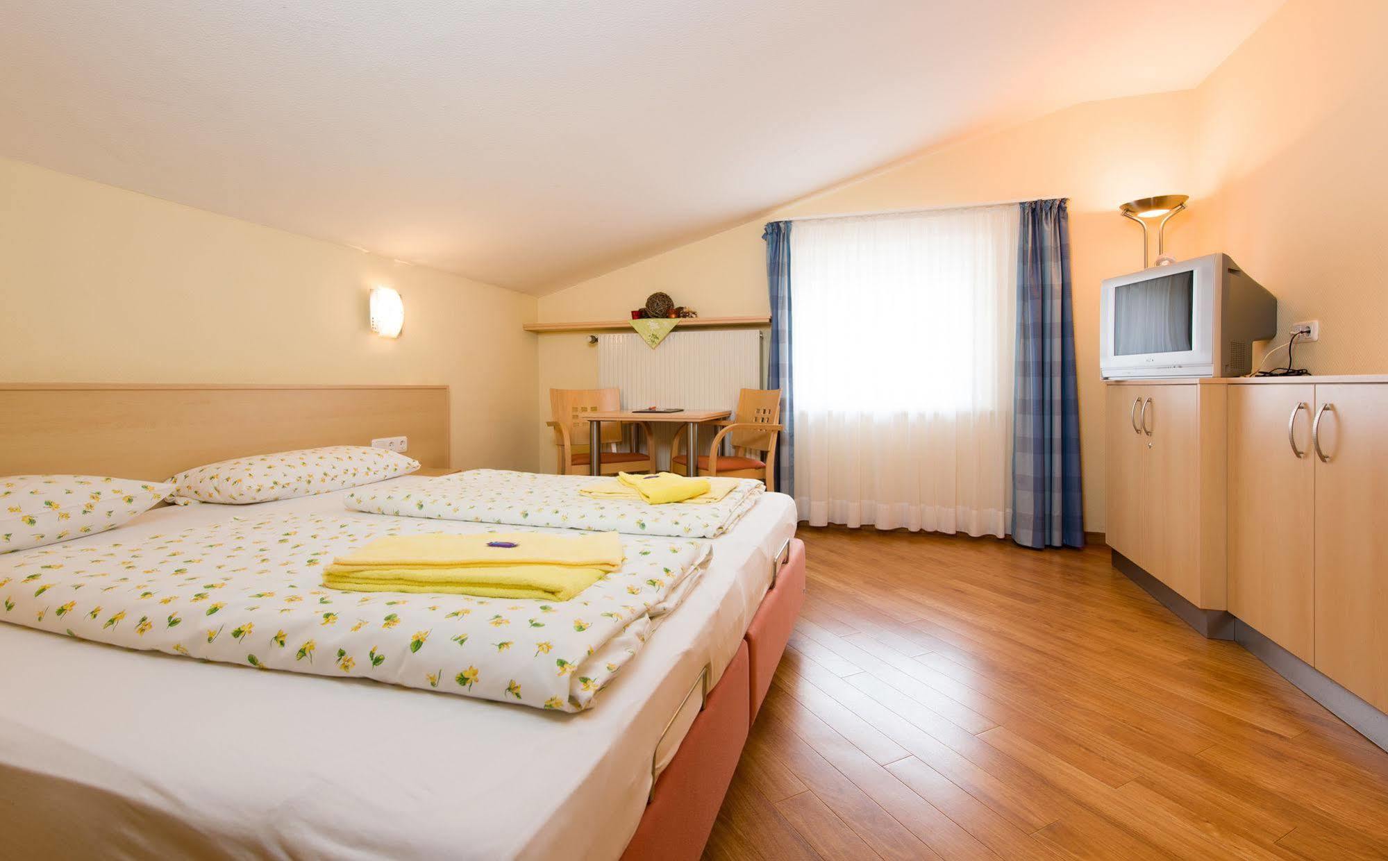 Haus Diana Hotel Reutte Kültér fotó